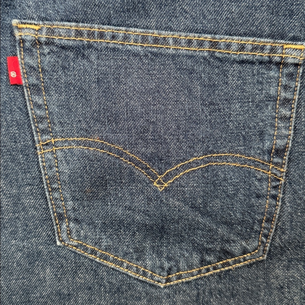 Levi's Jean Shorts Men’s Size 40, New - Picture 4 of 6